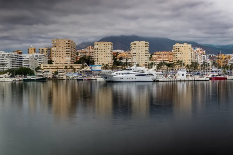 Puerto deportivo y pesquero de Estepona