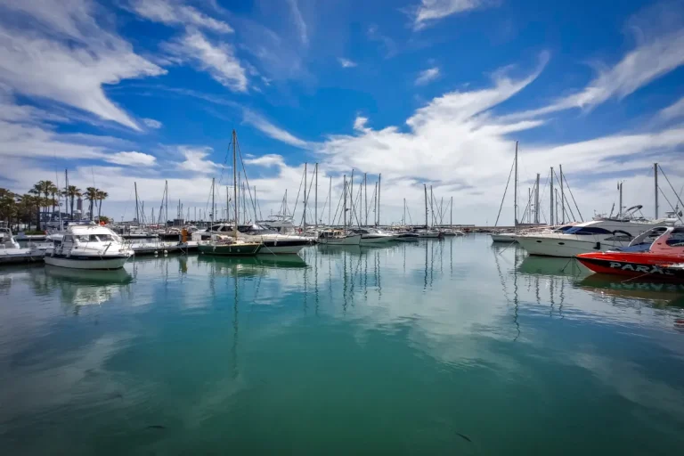 Puerto deportivo y pesquero de Estepona