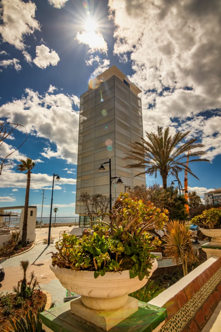 Paseo marítimo y playas de Estepona
