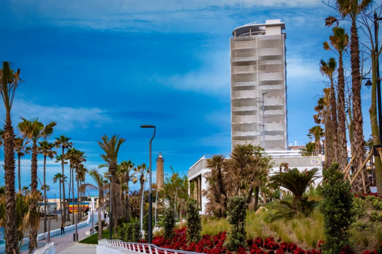 Paseo marítimo y playas de Estepona