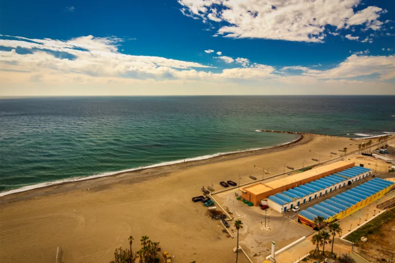 Paseo marítimo y playas de Estepona